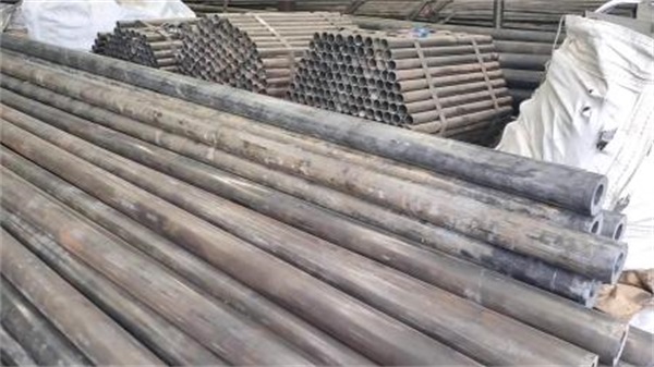 双鸭山精密冷拔无缝钢管
