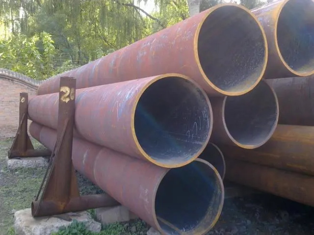 双鸭山大口径厚壁无缝钢管