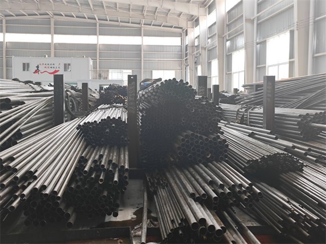 双鸭山20号精密无缝钢管