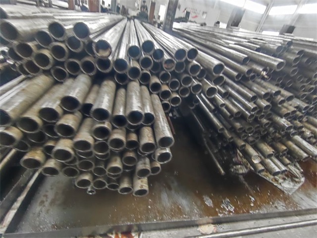 双鸭山精密无缝钢管加工