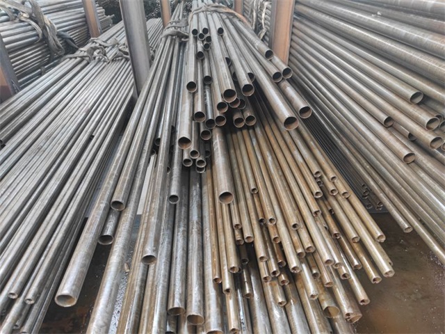 双鸭山精密无缝钢管销售处