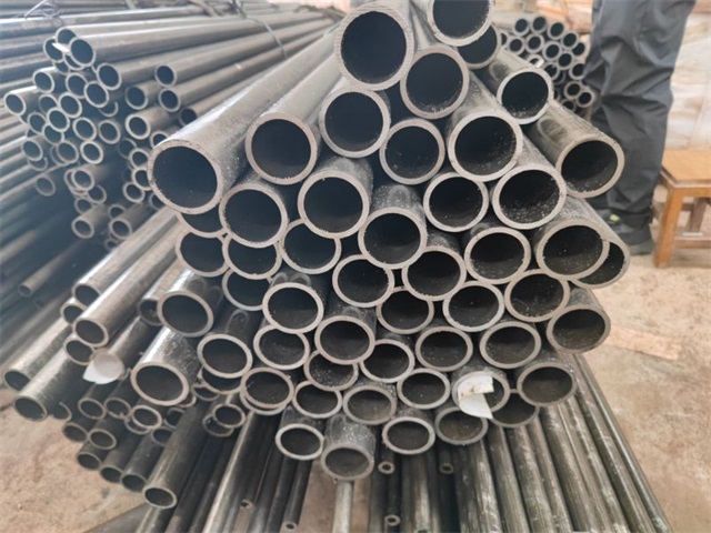 双鸭山精密无缝钢管定做