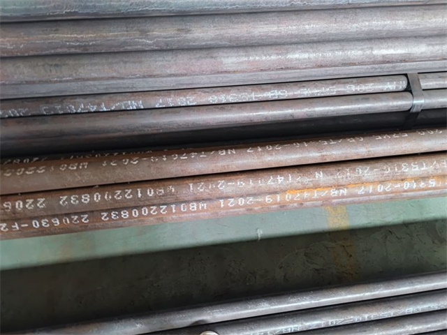 双鸭山15CrMoG高压无缝钢管